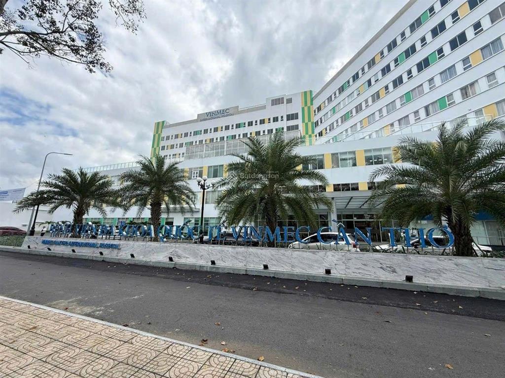 Bán khách sạn 415 m2 16 phòng mặt tiền đường lê bình, ninh kiều  gần đại học cần thơ, tp cần thơ