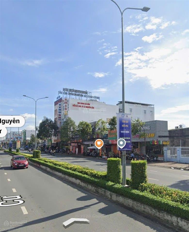 Nhà 11,7 tỷ 1 trệt 2 lầu + sân thượng 2 mặt tiền trước sau, đường nguyễn văn cừ, tp cần thơ