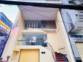 Cho thuê toà nhà 1 hầm 06 tầng mới  có thang máy  mặt tiền đường trần hưng đạo cần thơ
