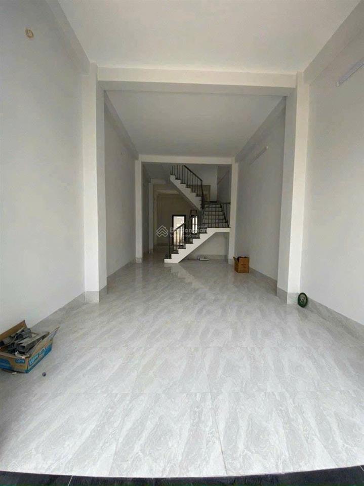 Nhà ba lầu 13,6 tỷ mặt tiền lý tự trọng, p ninh kiều, trung tâm tp cần thơ