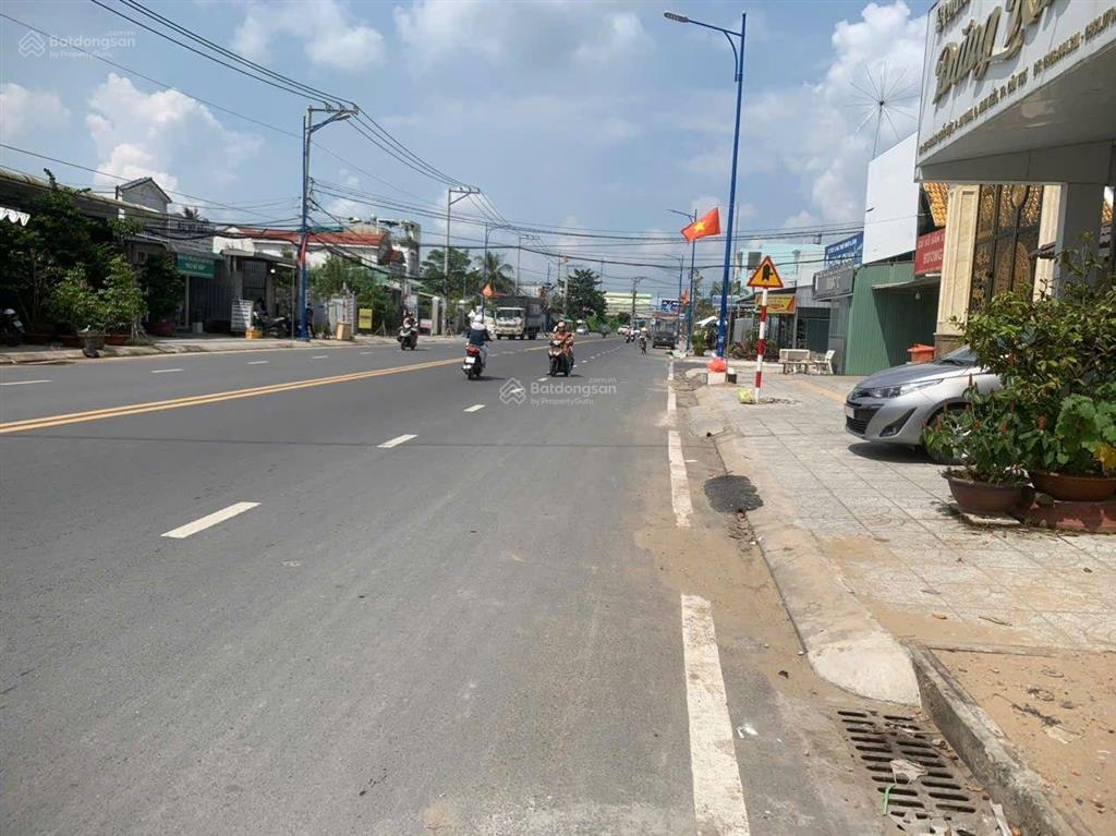 Nền mặt tiền hoàng quốc việt 6 tỷ kế chợ bà bộ phường tân an thành phố cần thơ