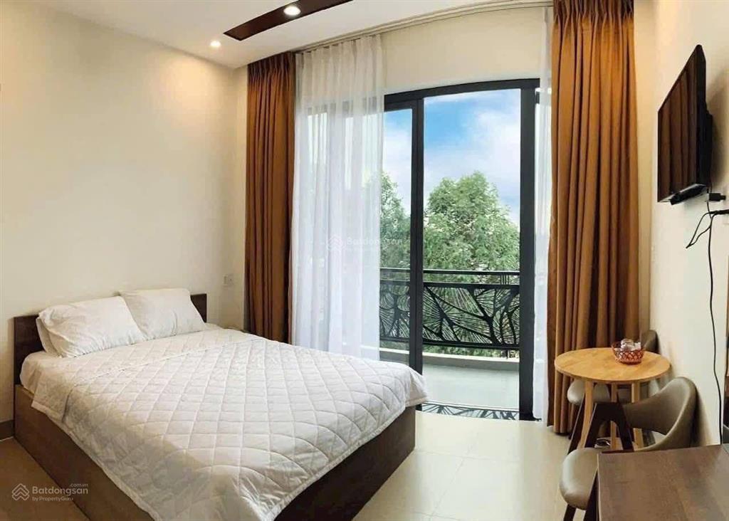 Khách sạn 37,6 tỷ 1 trệt 7 lầu đường hai bà trưng, bến ninh kiều, tp cần thơ