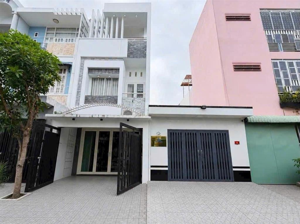 Bán cặp nhà 11 tỷ mặt tiền đường tú xương, kdc hồng phát, phường an bình, tp cần thơ