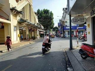 Bán nhà mặt phố tại phố hai bà trưng, 7,5 tỷ, 33 m2, tốt chỉ với, gần bến ninh kiều, tp cần thơ