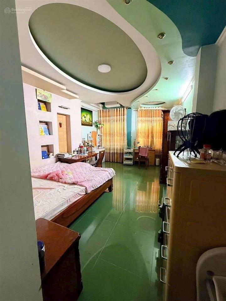 Bán nhà 4 lầu mặt tiền trần hưng đạo 22 tỷ, p. ninh kiều, tp cần thơ, kv trung tâm