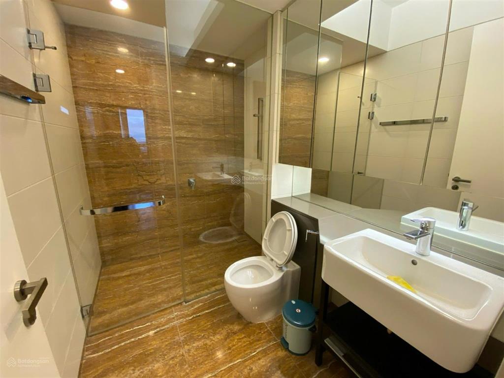 Cho thuê căn hộ chung cư tại 241 xuân thủy, 28 triệu, 98 m2, giá ưu đãi