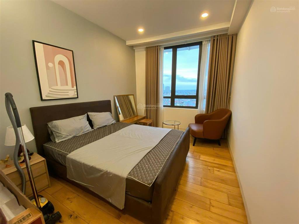 Cho thuê căn hộ chung cư tại 241 xuân thủy, 28 triệu, 98 m2, giá ưu đãi