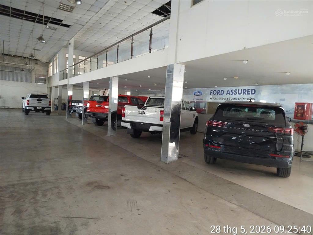 Bán đất showroom ô tô mặt tiền trần hưng đạo long xuyên  an giang