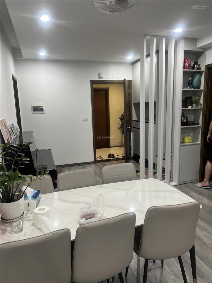 Bán gấp căn hộ 2pn full nội thất tại vov mễ trì, giá thỏa thuận, 65m2