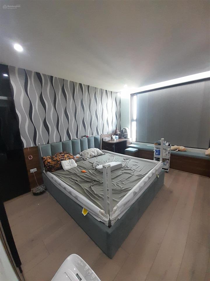 Chính chủ cần bán căn duplex 2 tầng 143m2 tòa mễ trì plaza chung cư vov mễ trì,đường lương thế vinh