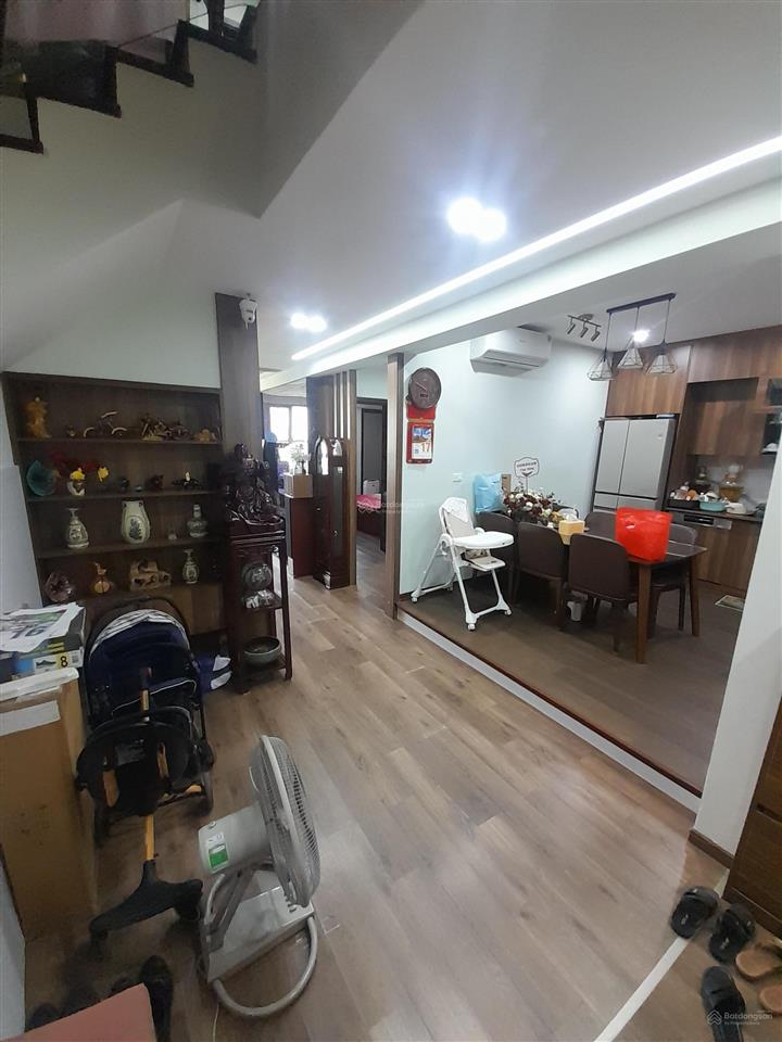 Chính chủ cần bán căn duplex 2 tầng 143m2 tòa mễ trì plaza chung cư vov mễ trì,đường lương thế vinh