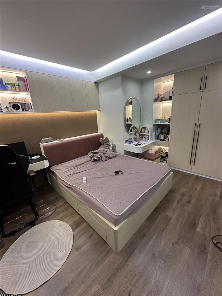 Bán cc 2pn, 2vs tại vov mễ trì, giá 5 tỷ, 74m2, ngay lương thế vinh.