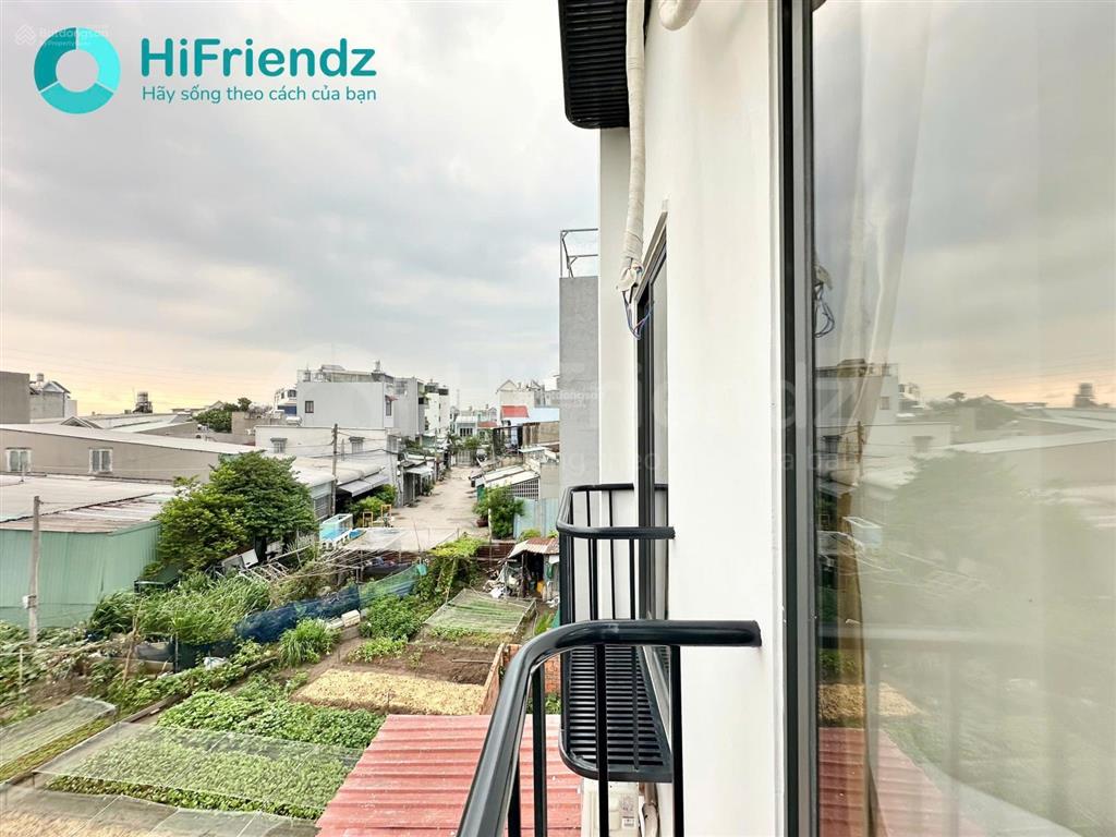 Căn hộ full nội thất mới 100% có gác ban công, giá chỉ còn 3,9 triệu/tháng