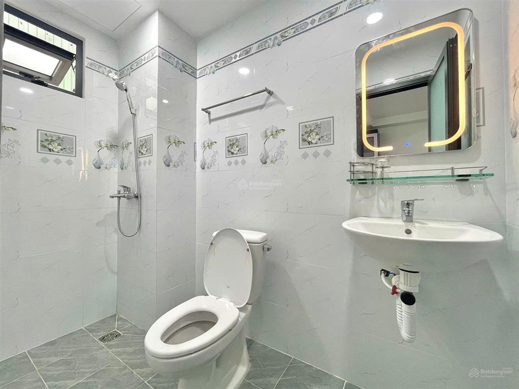 Hot!căn hộ 35m2,1pn, 1pb full nội thất mới 100% ngay trung tâm bình thạnh