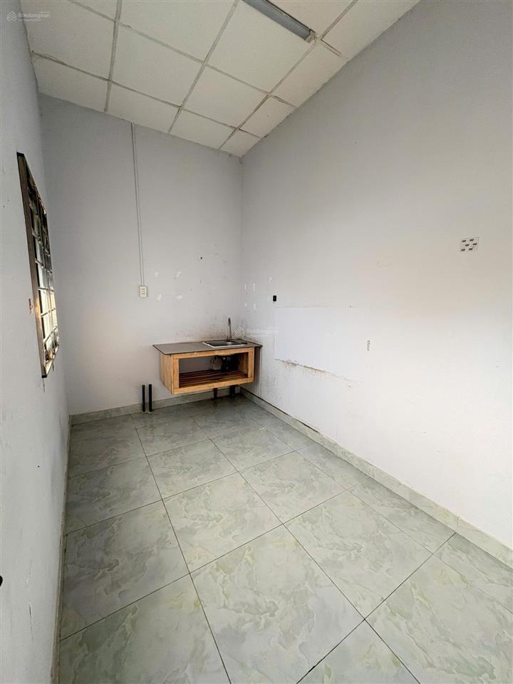 Cho thuê căn rộng 30m2 1pn tách bếp