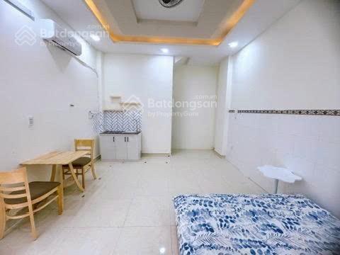 Phòng rộng 25m2 nội thất cơ bản giá chỉ 3tr