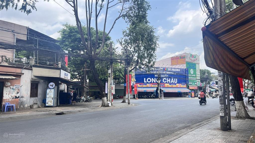 Bán góc 2 mặt tiền siêu đẹp tại trung tâm biên hòa, là tài sản dòng tiền ổn định cho ac đầu tư