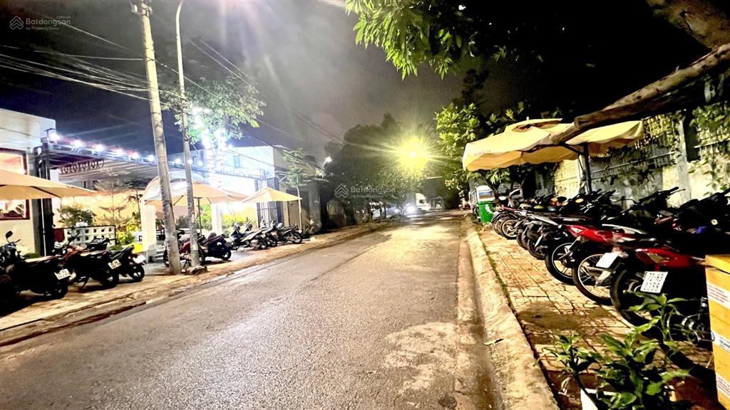 Bán nhà đất mặt tiền kinh doanh đối diện trường th trần văn ơn (12x29), sổ hồng thổ cư