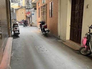 Bán nhà dân xây 5 tầng 27m2 ngõ thông không quy hoạch giá chỉ 6 tỷ