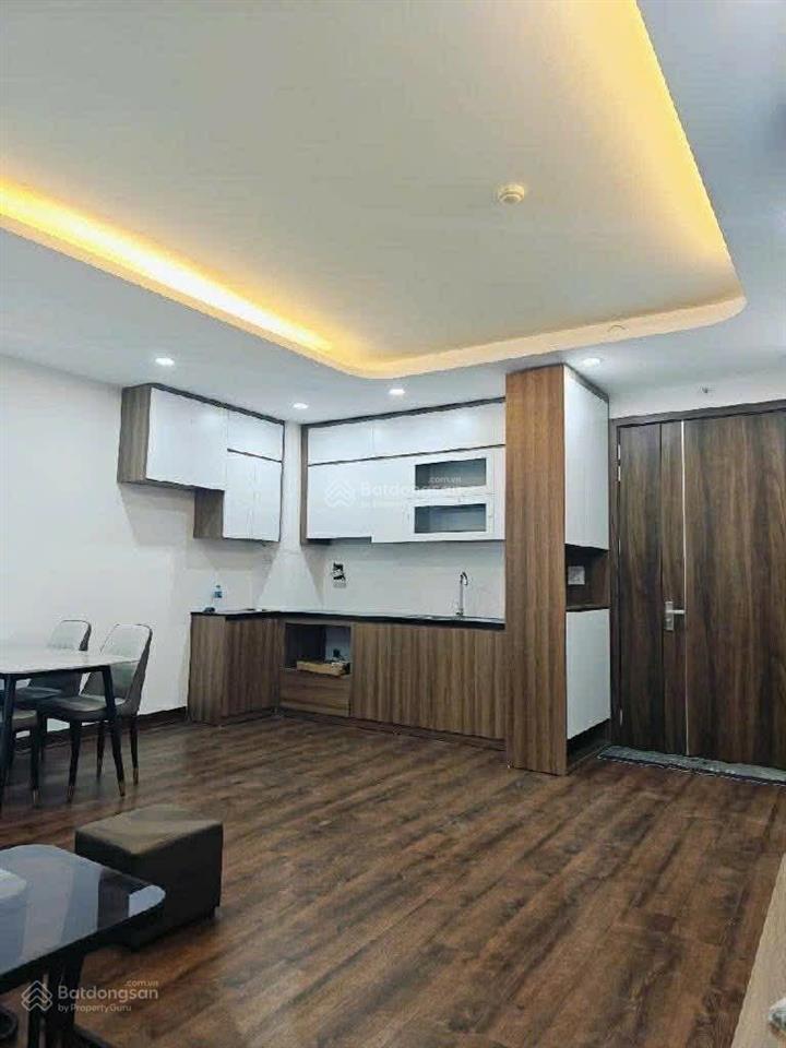 Cần bán gấp căn hộ 3pn  dt 138m²  sẵn đồ vào ở ngay.