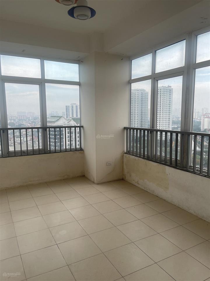 Cho thuê căn hộ 3pn dt 104m² chung cư báo công an nhân dân