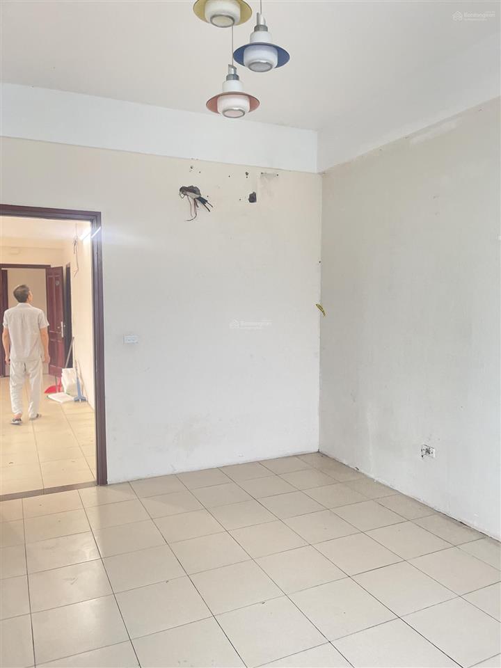 Cho thuê căn hộ 3pn dt 104m² chung cư báo công an nhân dân