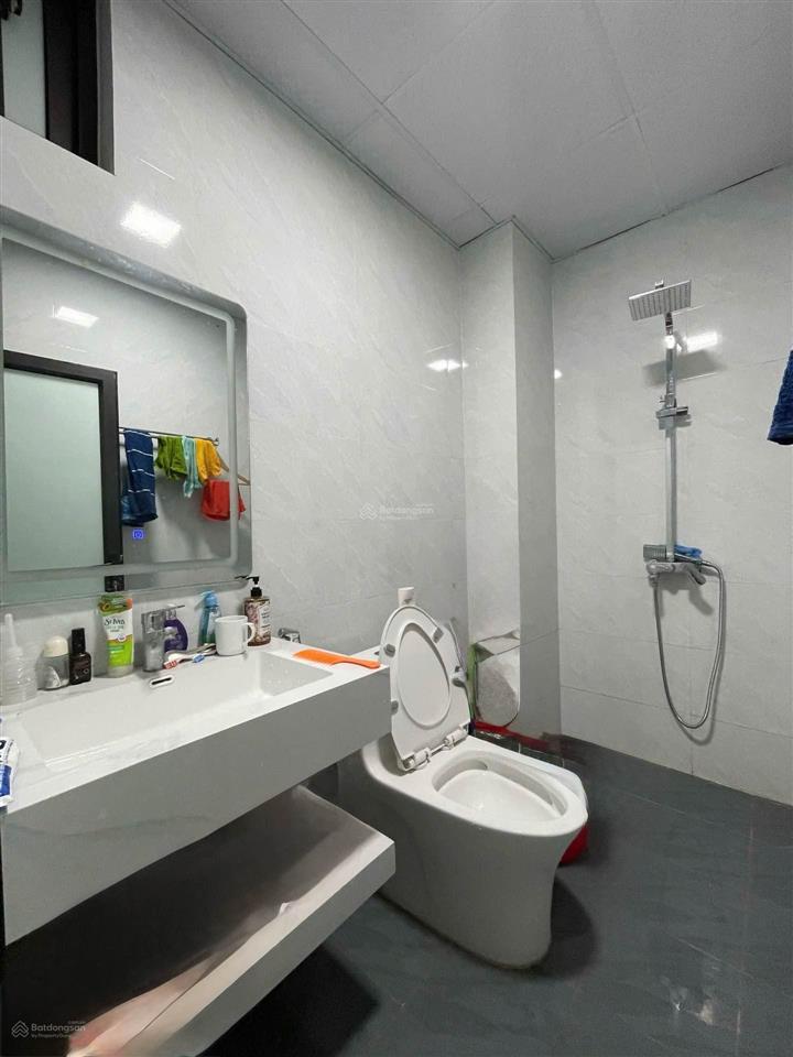 Bán nhà phố thái thịnh dt 28m2 xây 4 tầng gõ thông gần phố giá 6,3 tỷ