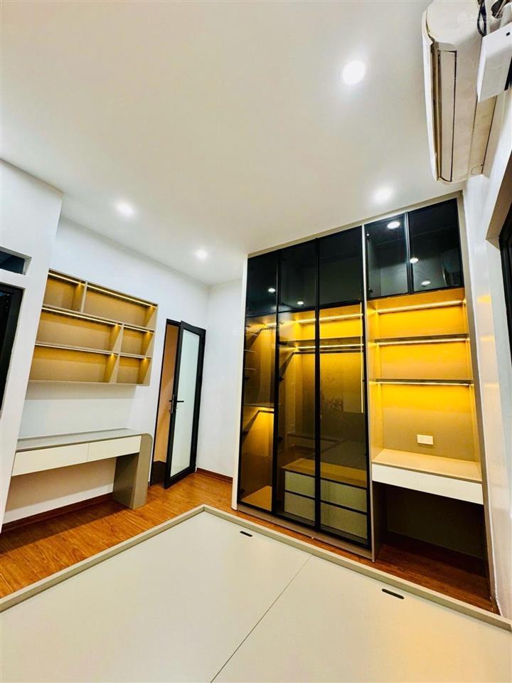 Bán nhà minh khai 25m2 xây 5 tầng gần oto đậu giá chỉ 5,4 tỷ