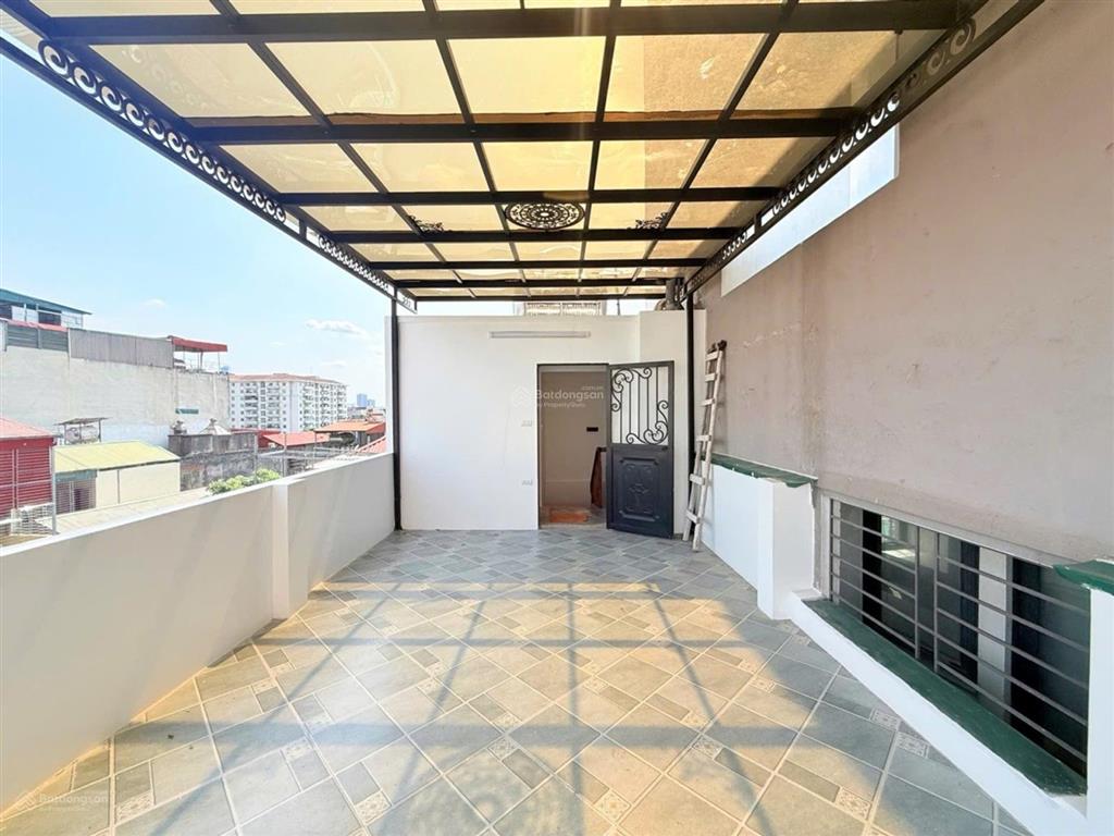 Bán nhà phân lô ô tô đỗ cửa dt 50m2 xây 7 tầng thang máy, giá 25,5 tỷ