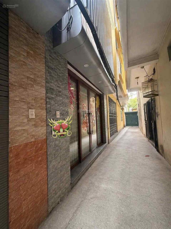 Bán nhà đại la 30m2 sổ vuông gần phố giá 6,3 tỷ sẵn giao dịch