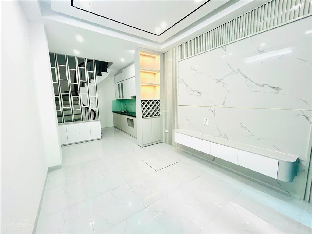 Bán nhà đại la 30m2 sổ vuông gần phố giá 6,3 tỷ sẵn giao dịch