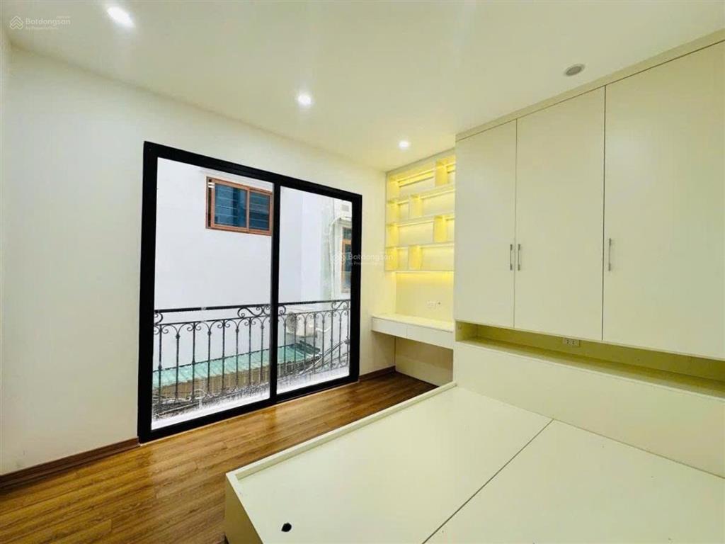 Bán nhà phố phan kế bính  ba đình diện tích 35m2 xây mới 5 tầng giá 9 tỷ
