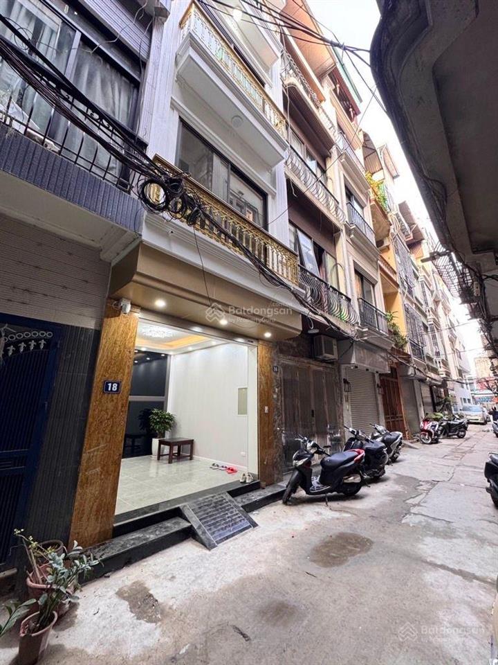 Nhà đẹp giá hợp lý 33m2 xây 5 tầng gần đại học bách khoa giá 6,5 tỷ full nội thất