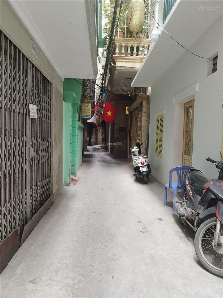 Bán nhà phố thái hà 35m2 xây 5 tầng 1 ngoặt ra phố giá chỉ 7,5 tỷ