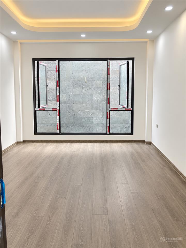 Bán nhà 35m2 hồ phương mai xây mới 6 tầng thang máy giá 9,3 tỷ