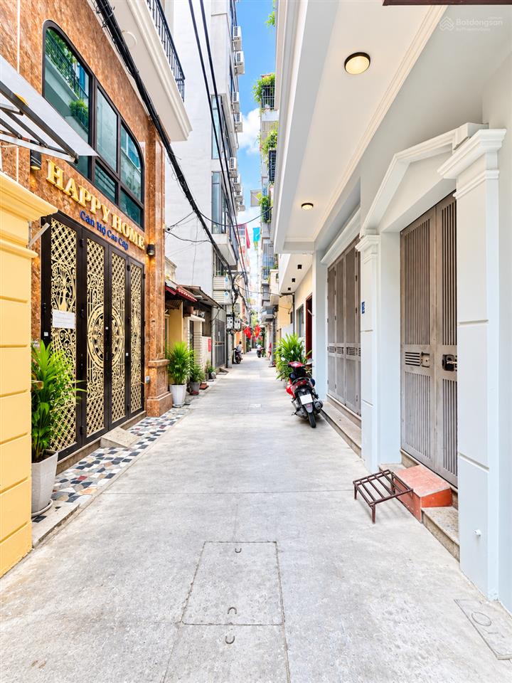 Bán nhà trường chinh 35m2 phân lô ô tô đỗ cửa 6 tầng thang máy giá 12,3 tỷ
