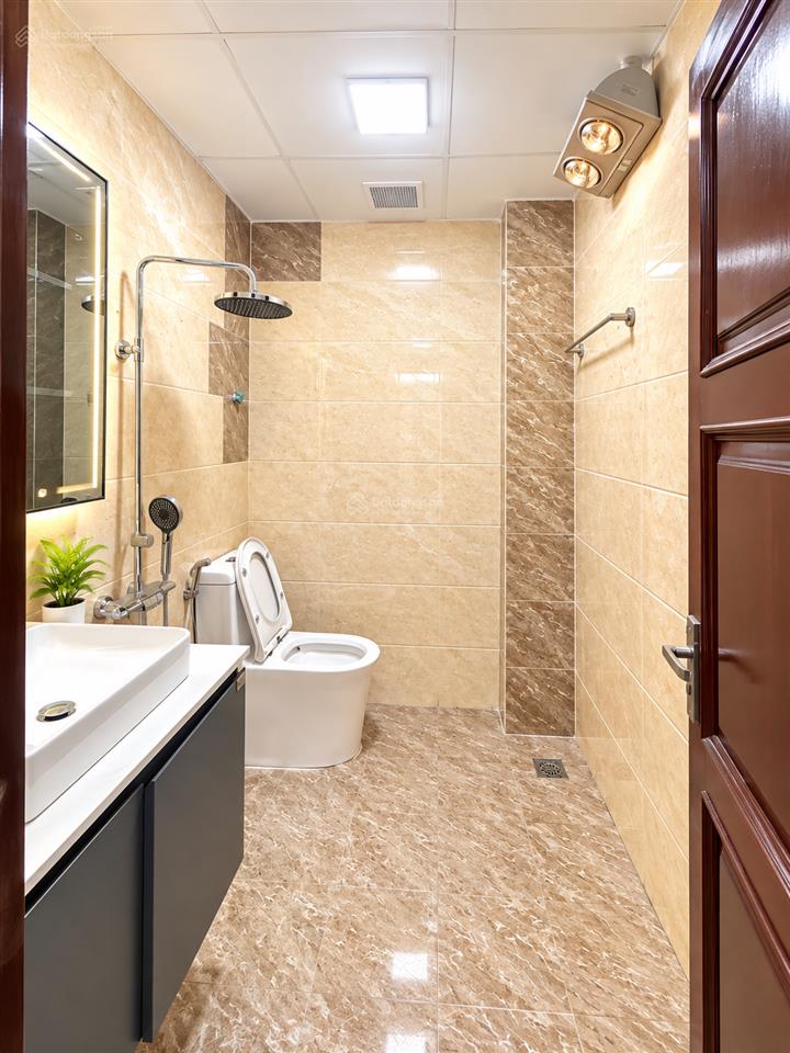 Bán nhà phân lô quân đội 45m2 ngõ rộng oto qua nhà giá 11,3 tỷ