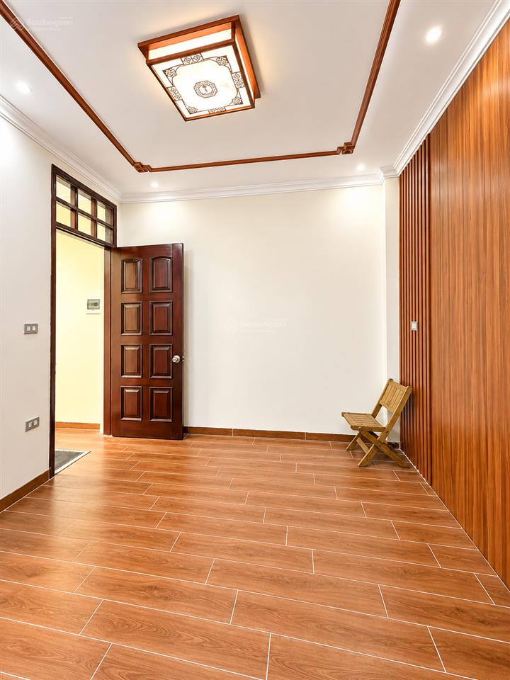 Bán nhà phân lô quân đội 45m2 ngõ rộng oto qua nhà giá 11,3 tỷ