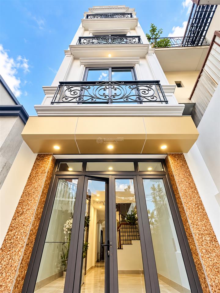 Bán nhà kim giang 35m2 xây 5 tầng gần oto giá 8 tỷ