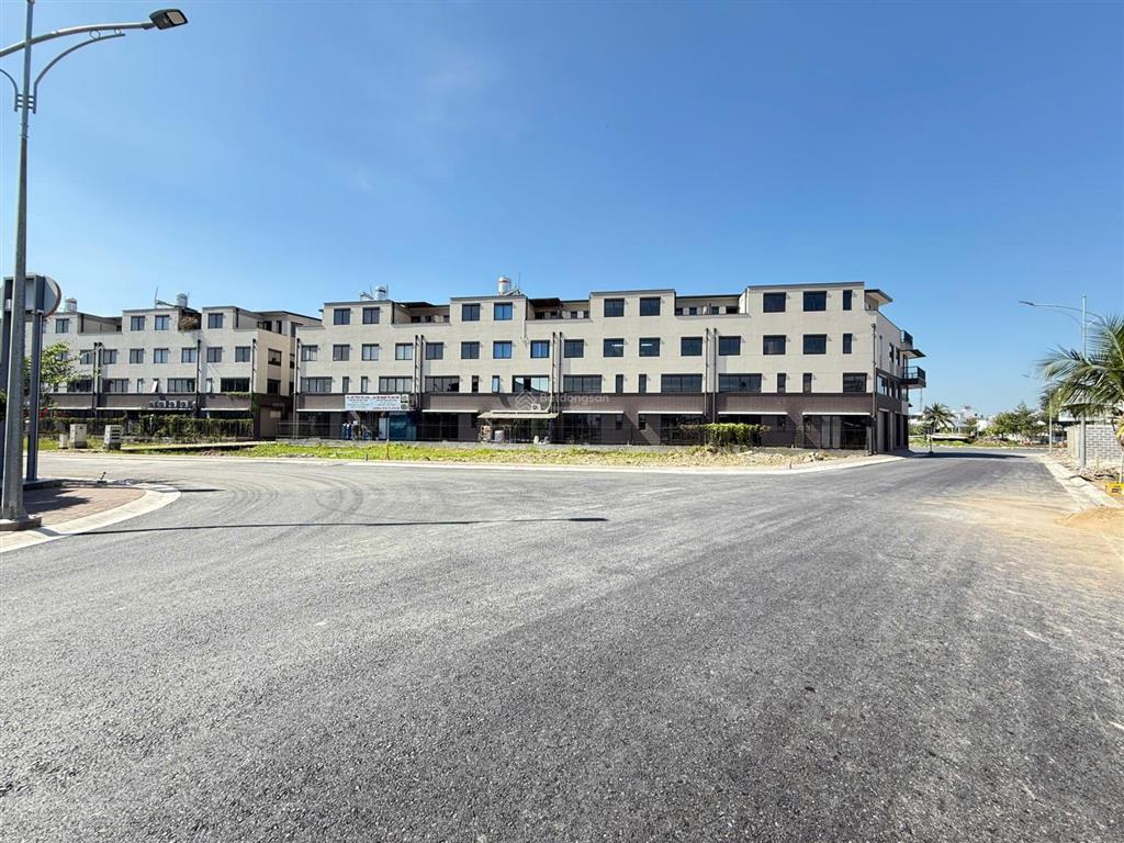 Nền liền khu nam long lô 9a hướng đông nam, đối lưng dãy shophouse lộ 47m gần công viên