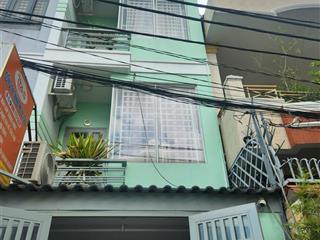 Chính chủ. nhà 1 trệt 2 lầu sân thượng. 1 xẹt phạm huy thông p6 gv . thông ra hẻm 496 dqh