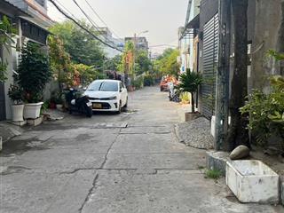 Chính chủ. nhà 1 trệt 2 lầu sân thượng. đường số 21 .p8 gv . dt 4 x 17 . giá 6.7 tỷ