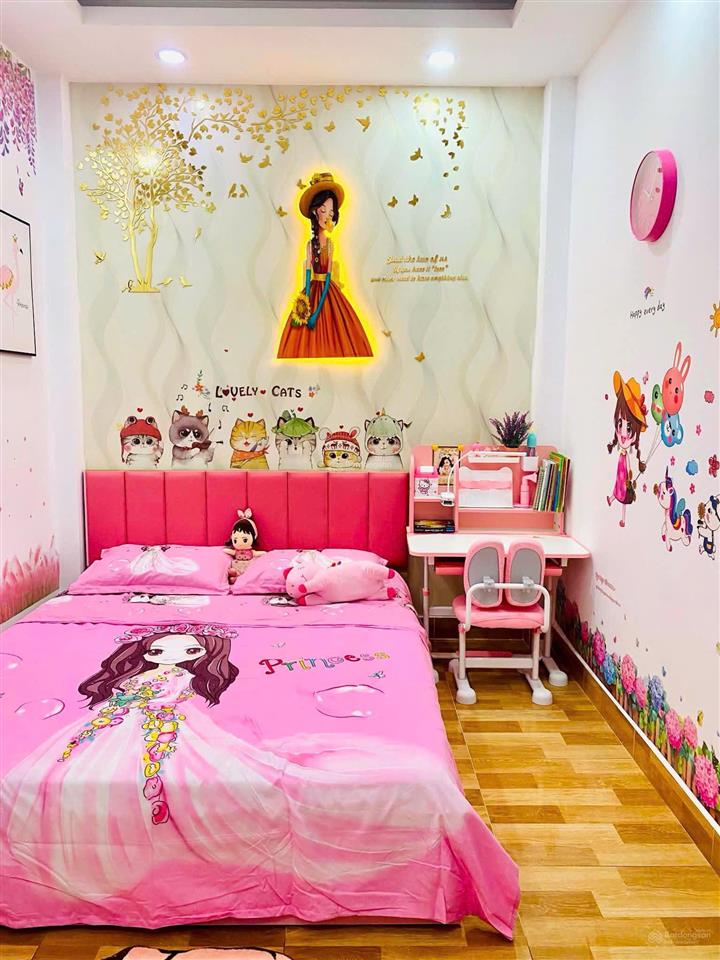 Chính chủ gửi. nhà 1 trệt 3 lầu sân thượng. hẻm xe hơi. đường số 1 p13 gv