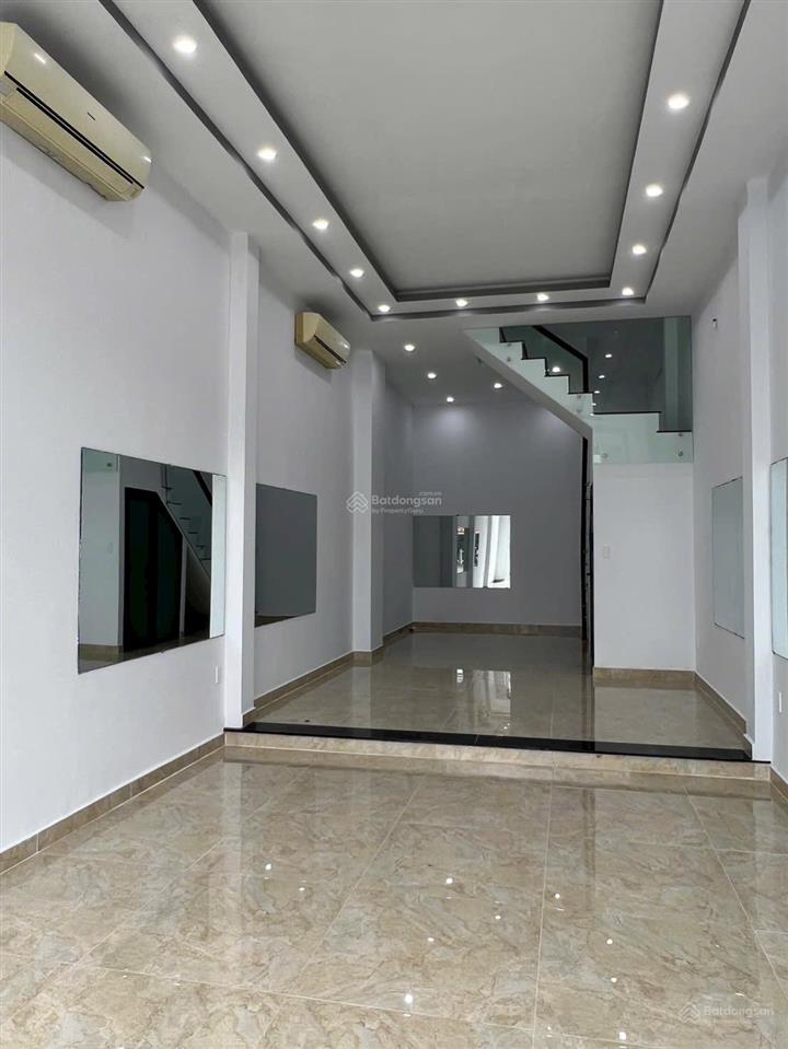 Chính chủ nhà mặt tiền lê văn thọ, sát quang trung. tiện kinh doanh buôn bán đa ngành nghề