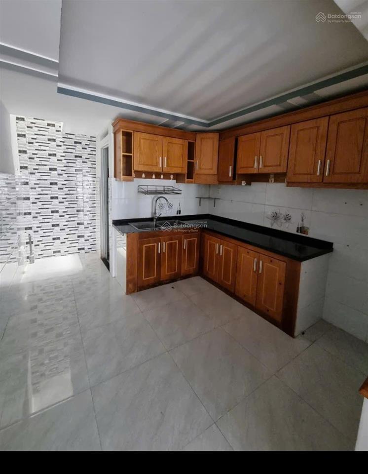 Nhà cho thuê nguyên căn 1 trệt 1 lửng 1 lầu. hẻm 276 thống nhất p16. giá 9,5 tr