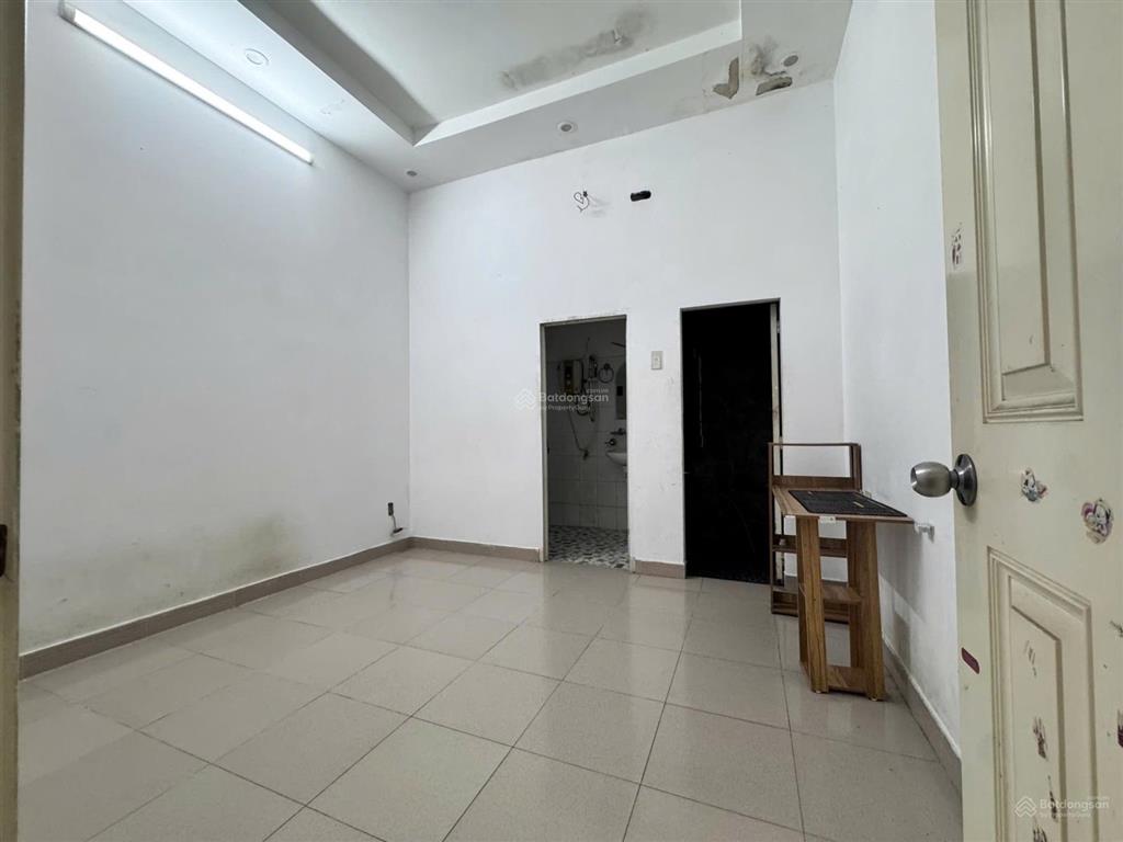 Bán nhà 1 trệt 1 lầu, hẻm 133 quang trung p10, gv. gần ngã 5, đối diện vincom, dt 3.5 x 10m