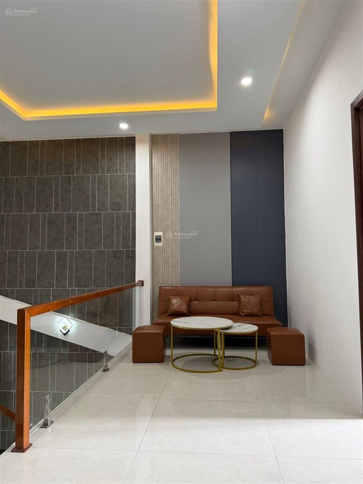 Nhà 2 tầng 2 mê đường 5,5m phước tường 2