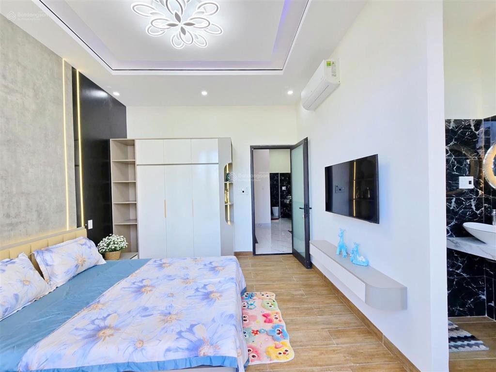 Nhà 3 tầng 3 mê gần biển  kiệt 7m  cách mt 20m  nội thất cao cấp