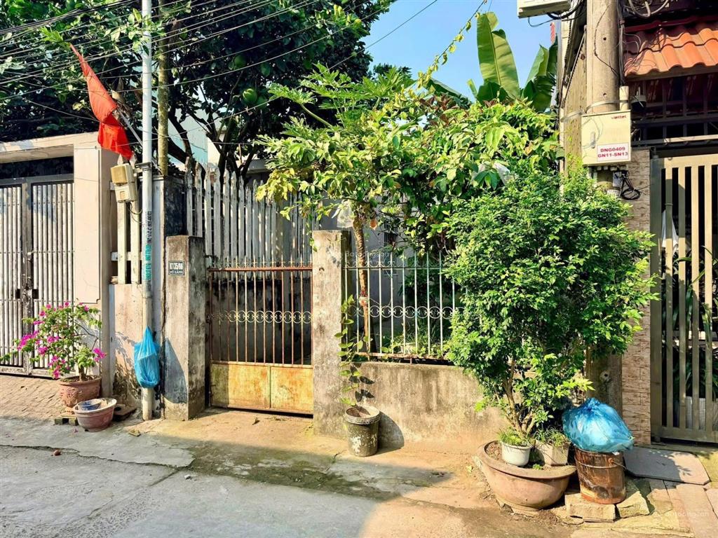 Bán đất tặng nhà kiệt ô tô tránh nhau vũ lăng  dt 96m2  đông nam