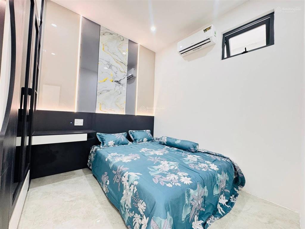 Nhà kiệt ô tô 6m nguyễn công hoan  ô tô 7 chỗ đậu trong sân  cách mt chỉ 20m